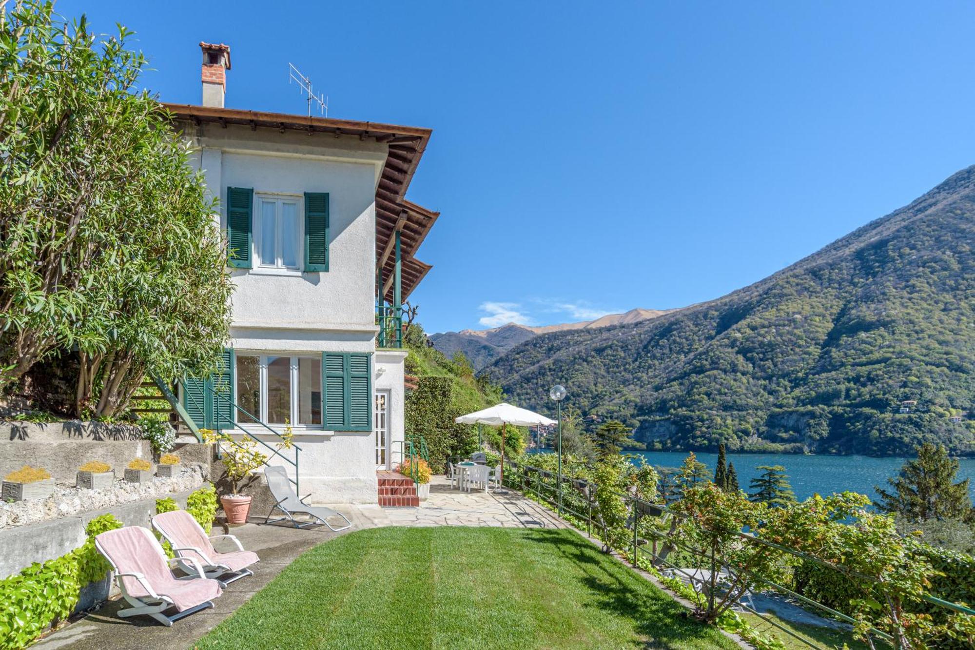 Casa Bambu - Splendida Vista Lago E Posto Auto Laglio Exterior foto